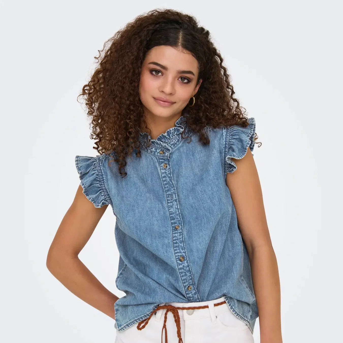 ONLY - TOP - SHANIA FRILL 15344679 - MEDIUM BLUE DENIM