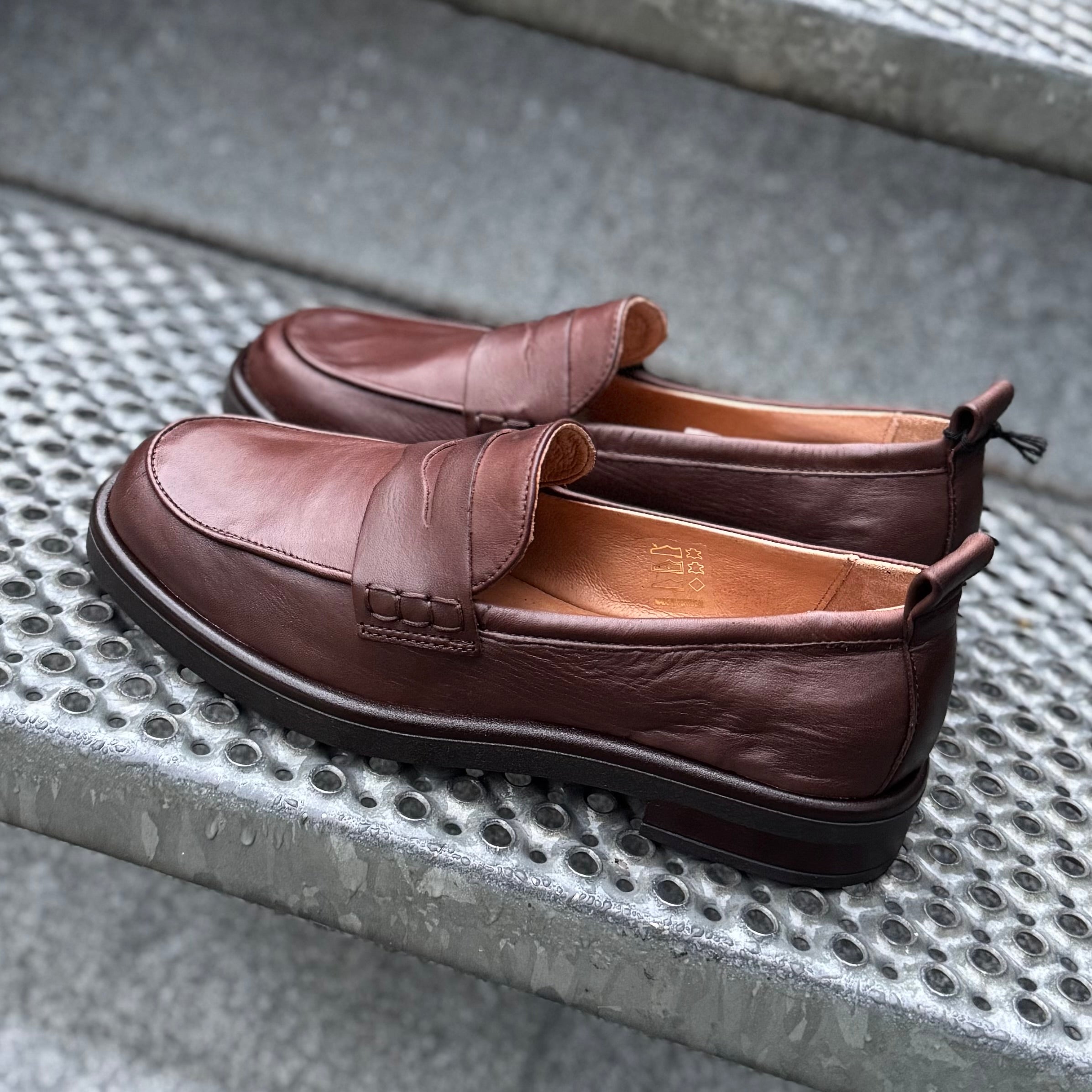 PAVEMENT - LOAFERS - SHELLY 22323-2 - BROWN