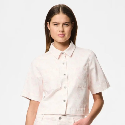 PIECES - DENIM SKJORTE - SALUME 17156432 - EGRET FLOWER