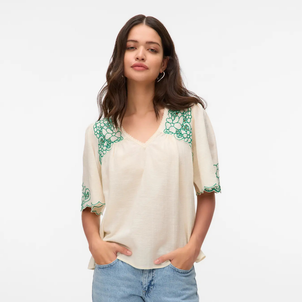 VERO MODA - BLUSE - BRIDGET 10326544 - BIRCH/BOSPHORUS EMBROIDERY