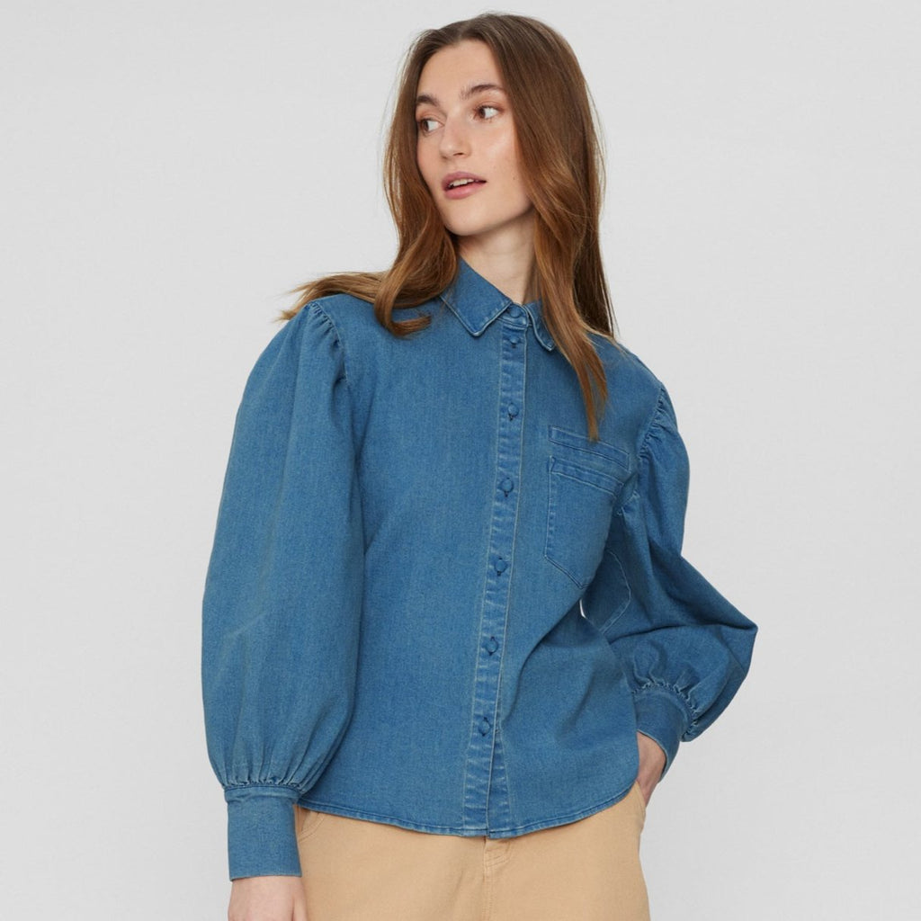 NÜMPH - SKJORTE - CHARLISE 705004 - MEDIUM BLUE DENIM