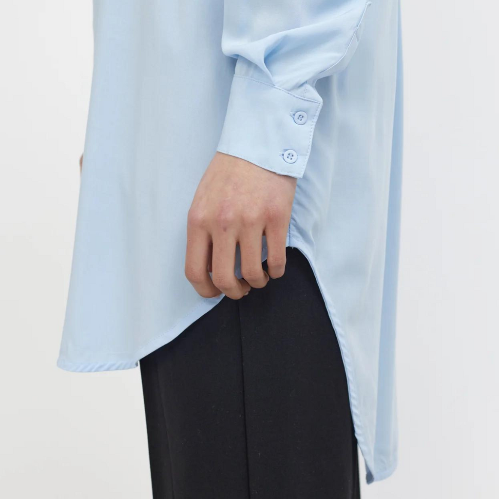 SOFT REBELS - SKJORTE - FREEDOM LANG SR420-758 - CASHMERE BLUE