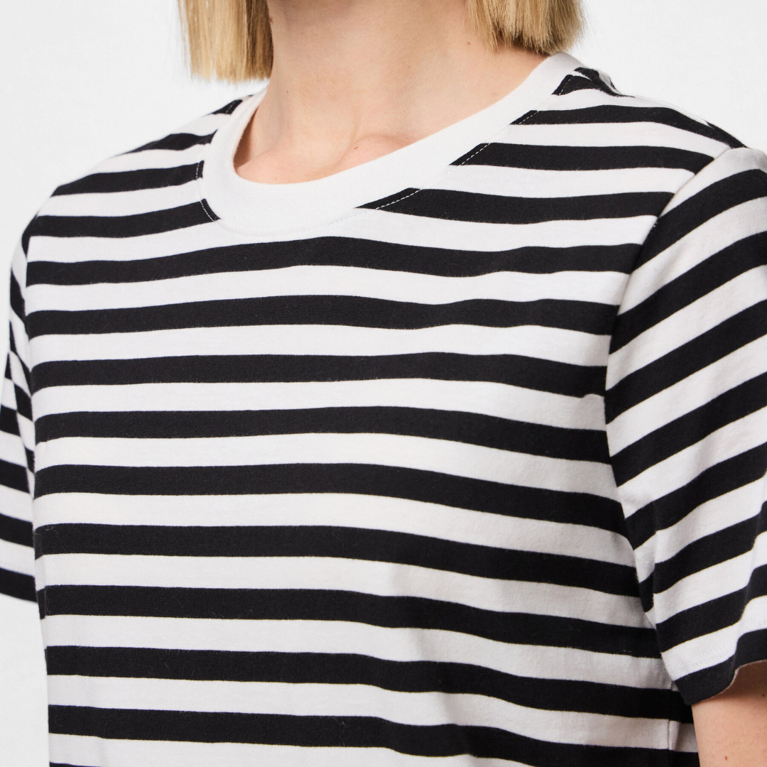 PIECES - T-SHIRT - RIA 17146339 - BLACK/BRIGHT WHITE