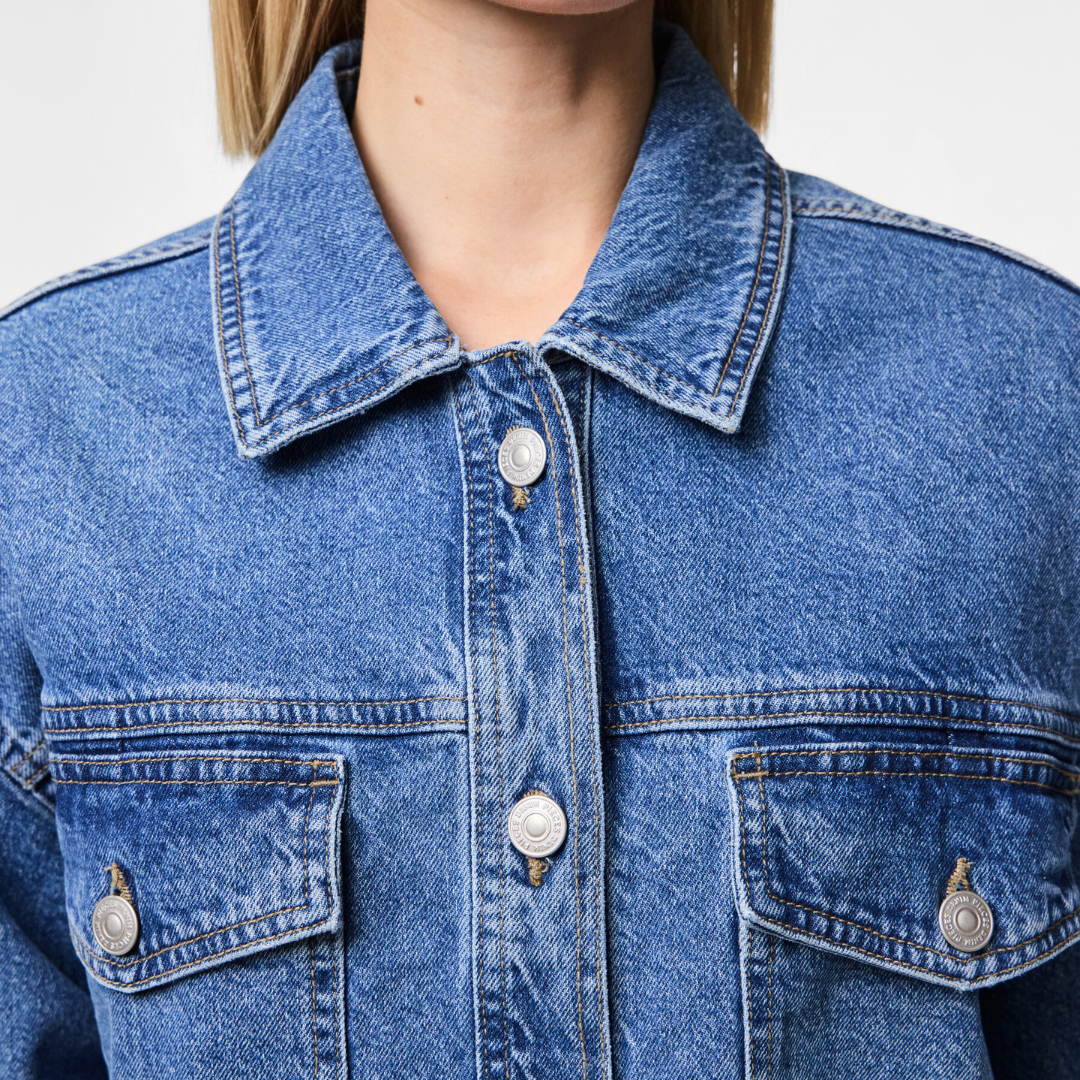 PIECES - DENIMJAKKE - ELMA 17154493 - MEDIUM BLUE DENIM
