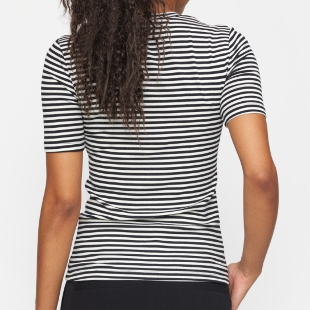 SOFT REBELS - T-SHIRT - FENJA SR124-304 - SORT STRIB