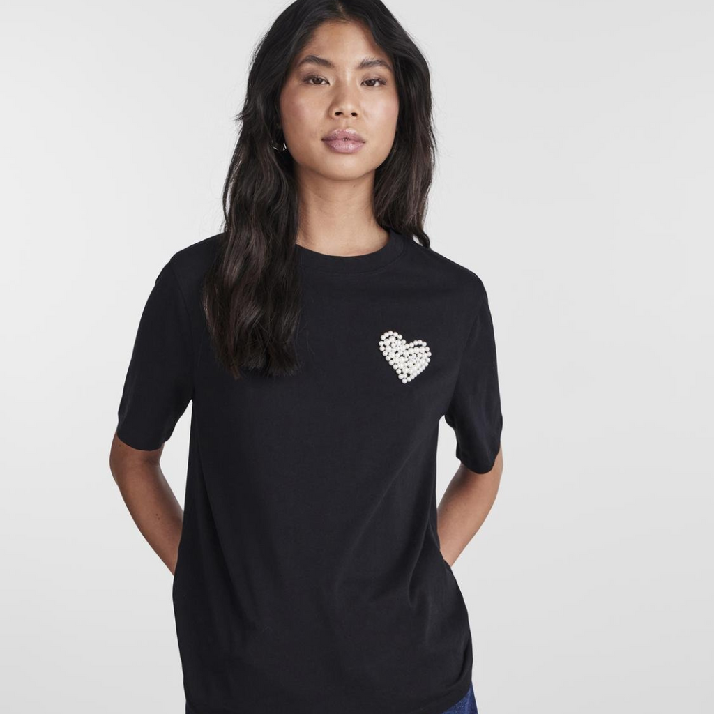 PIECES - T-SHIRT - RIA 17144649 - BLACK PEARL HEART