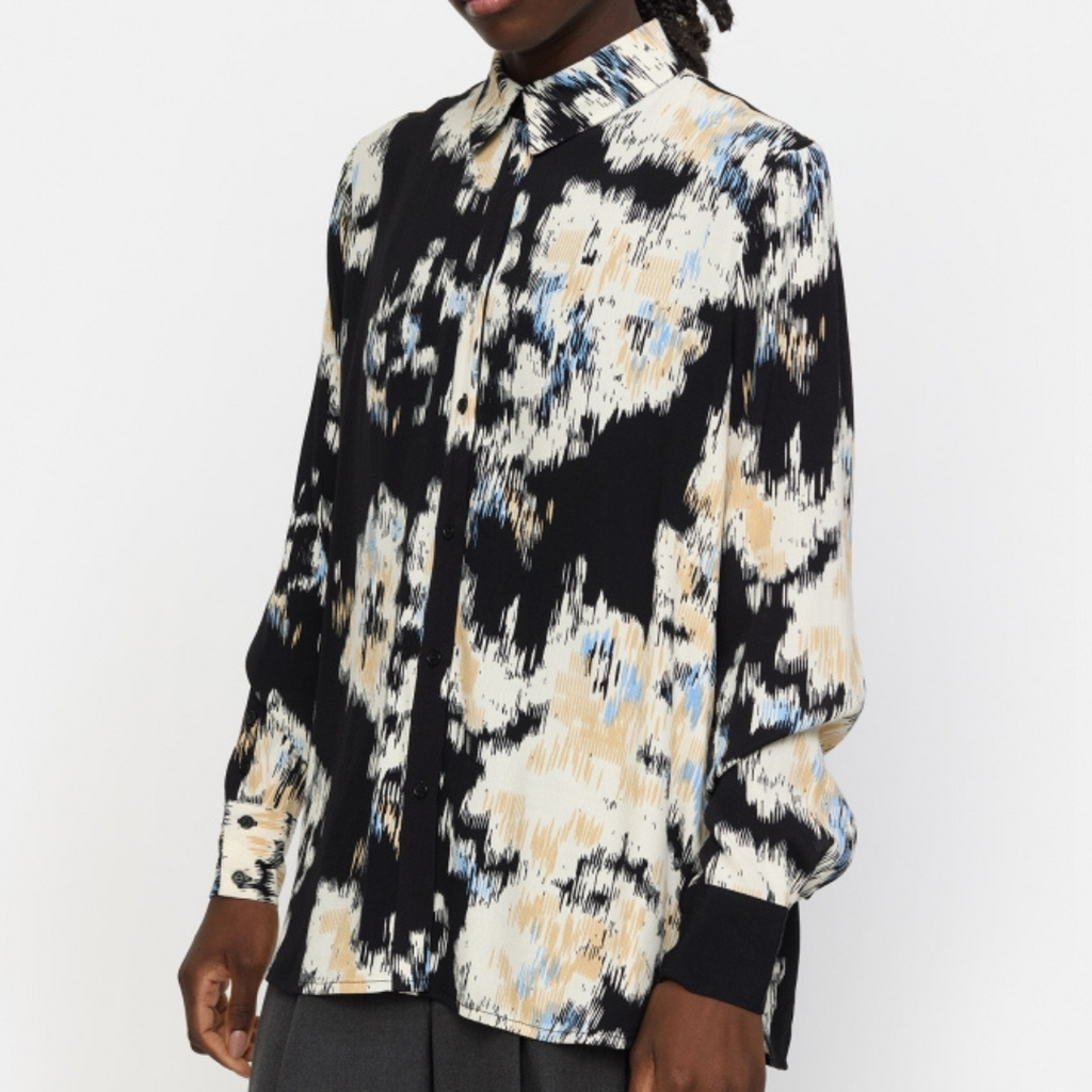 SOFT REBELS - SKJORTE - GINA SR524-701 - BLURRED GRAPHIC AZURINE