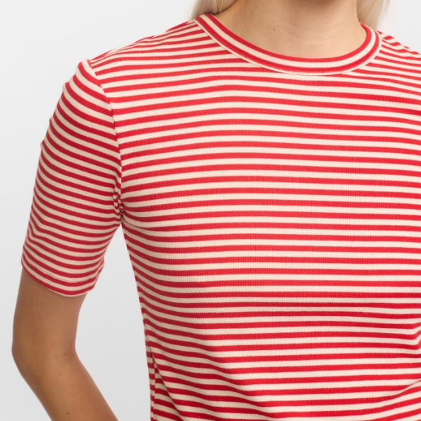 SOFT REBELS - T-SHIRT - FENJA SR124-304 - RACING RED