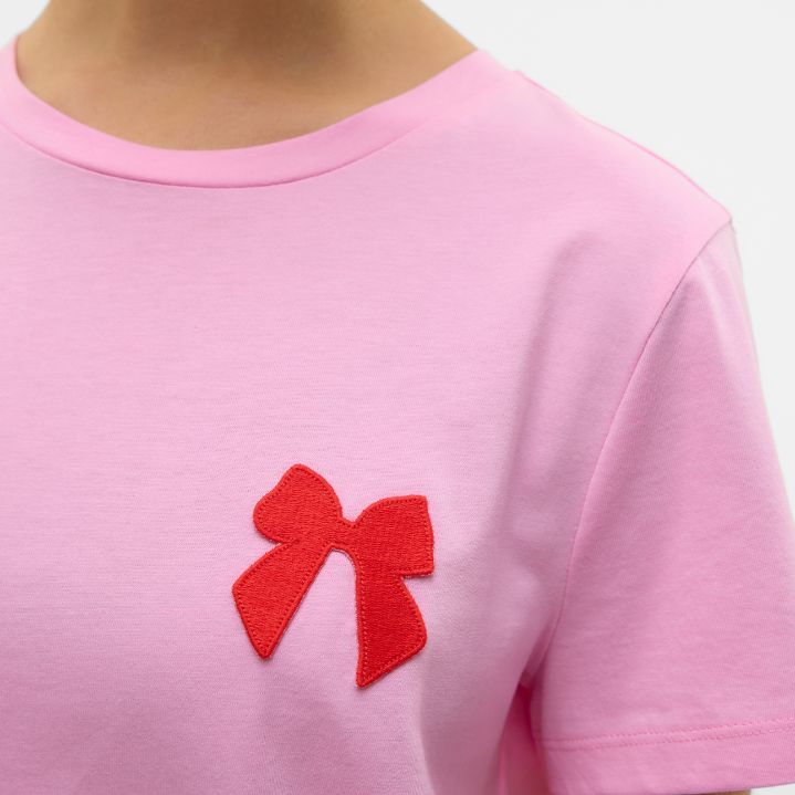 VERO MODA - T-SHIRT - LONNI 10328159 - BONBON/BOW