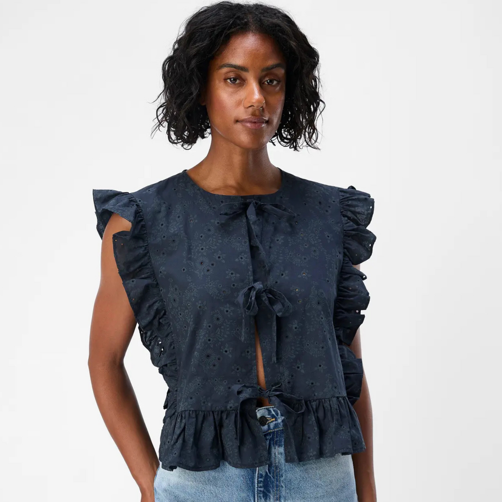 OBJECT - TOP - CILIE 23042491 - SKY CAPTAIN