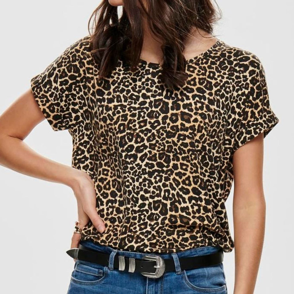 ONLY - T-SHIRT - MOSTER 15182852 - SORT/LEO